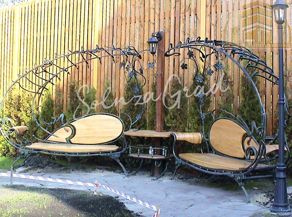 Кованые скамейки