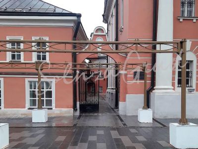 Кованые ворота в храм